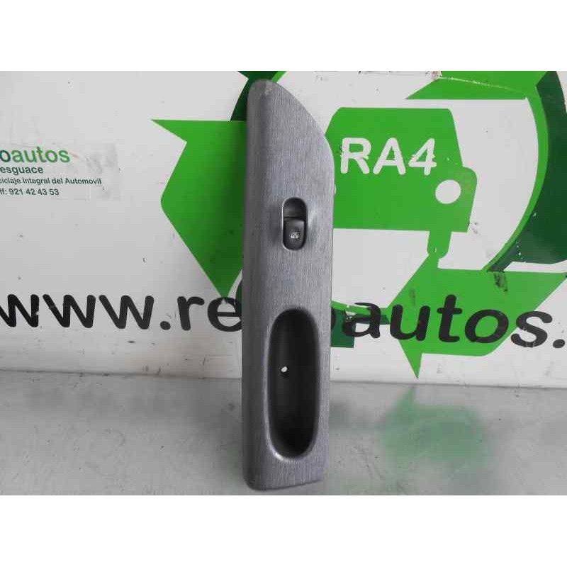 Recambio de mando elevalunas delantero derecho para renault laguna (b56) 2.2 turbodiesel referencia OEM IAM 7700417485  