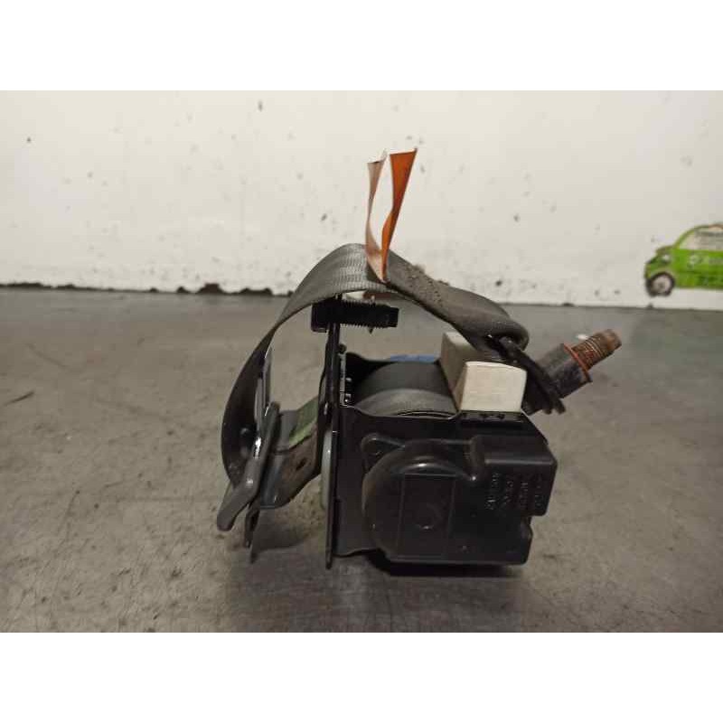 Recambio de cinturon seguridad trasero izquierdo para chevrolet nubira wagon 2.0 diesel cat referencia OEM IAM C04103 