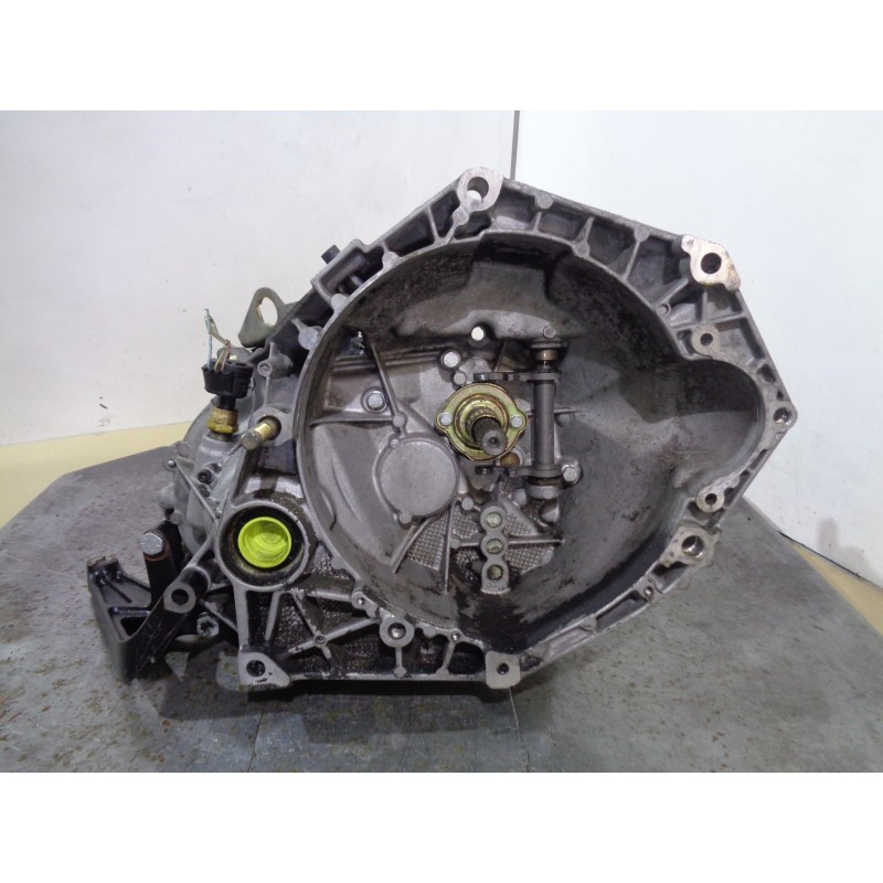 Recambio de caja cambios para fiat punto berl. (176) 1.7 turbodiesel referencia OEM IAM 46410355  