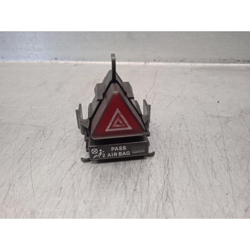 Recambio de warning para mercedes clase a (w169) 2.0 cdi cat referencia OEM IAM 1698203610  