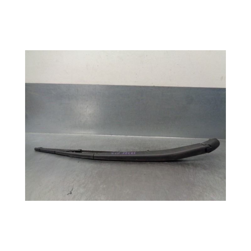 Recambio de brazo limpia trasero para fiat croma (194) 1.9 jtd 16v cat referencia OEM IAM 51736417  