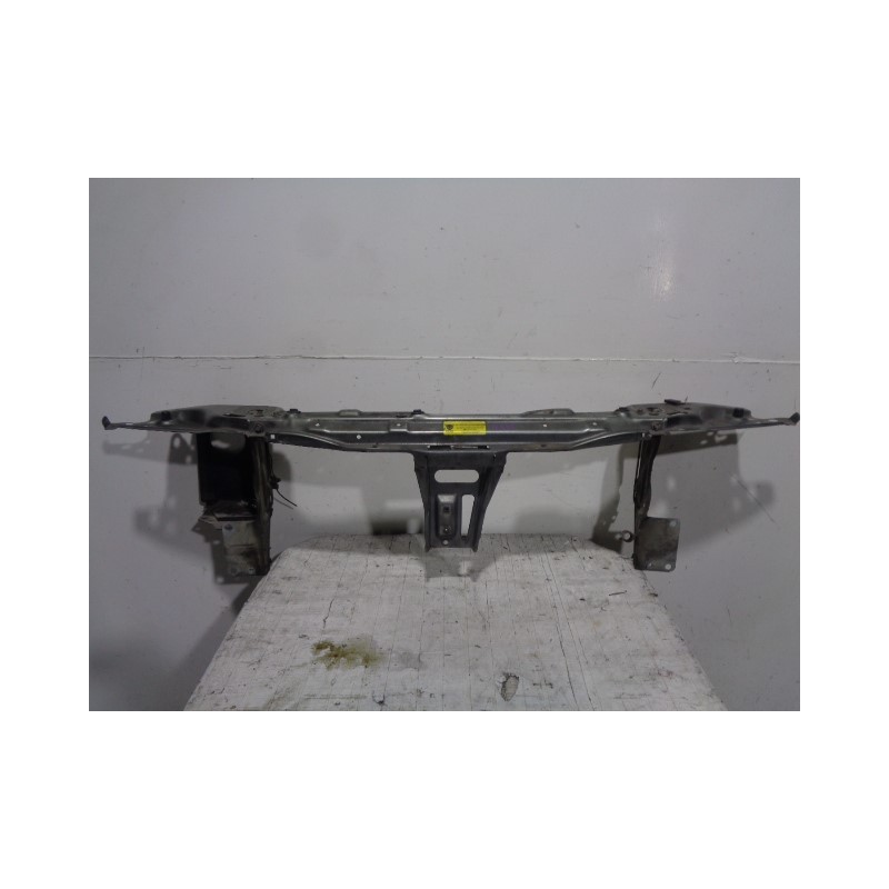 Recambio de panel frontal para audi 80/90 (893) 2.2 referencia OEM IAM 893805591 DE CHAPA 