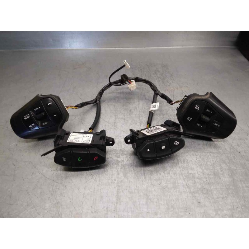 Recambio de mando volante para kia carens ( ) 1.7 crdi cat referencia OEM IAM 20A4000WK 96710A4100WK 