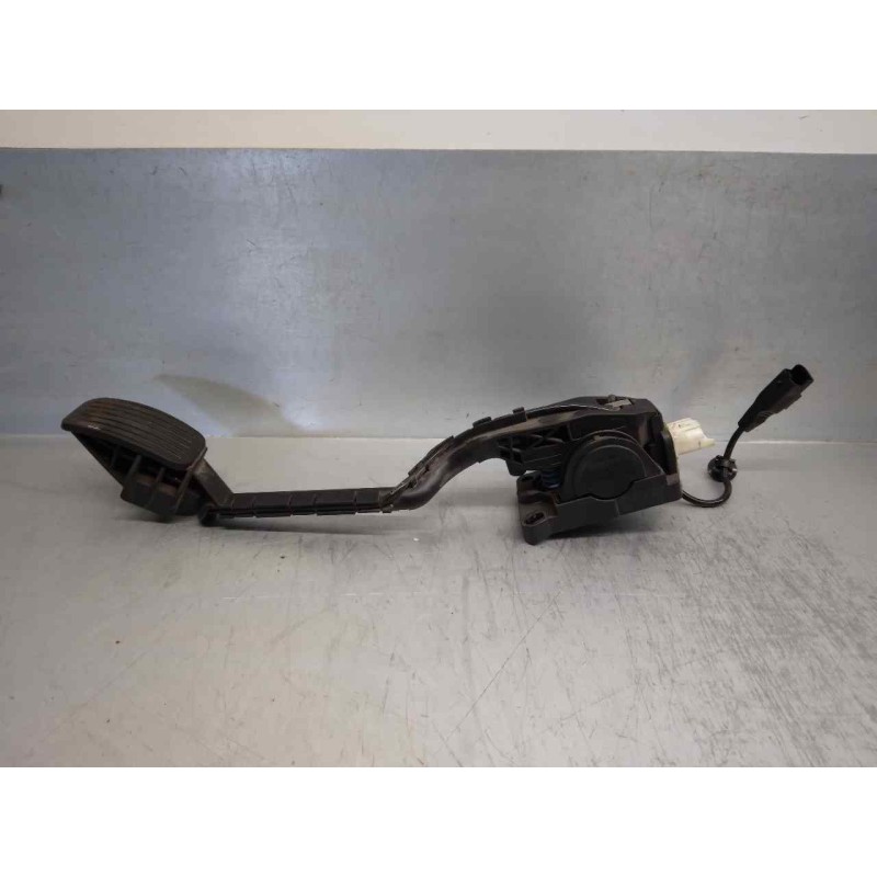 Recambio de potenciometro pedal para opel astra h ber. 1.6 16v referencia OEM IAM 9651510780  