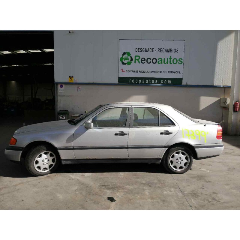 mercedes clase c (w202) berlina del año 1998