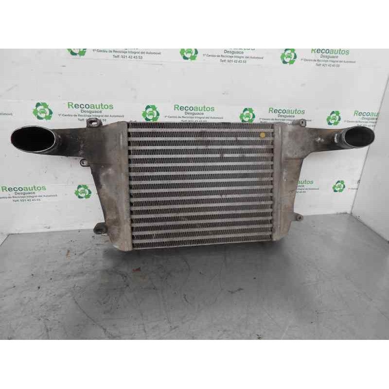 Recambio de intercooler para nissan cabstar tl100.35 referencia OEM IAM 13003005SF 2603011326 BEHR