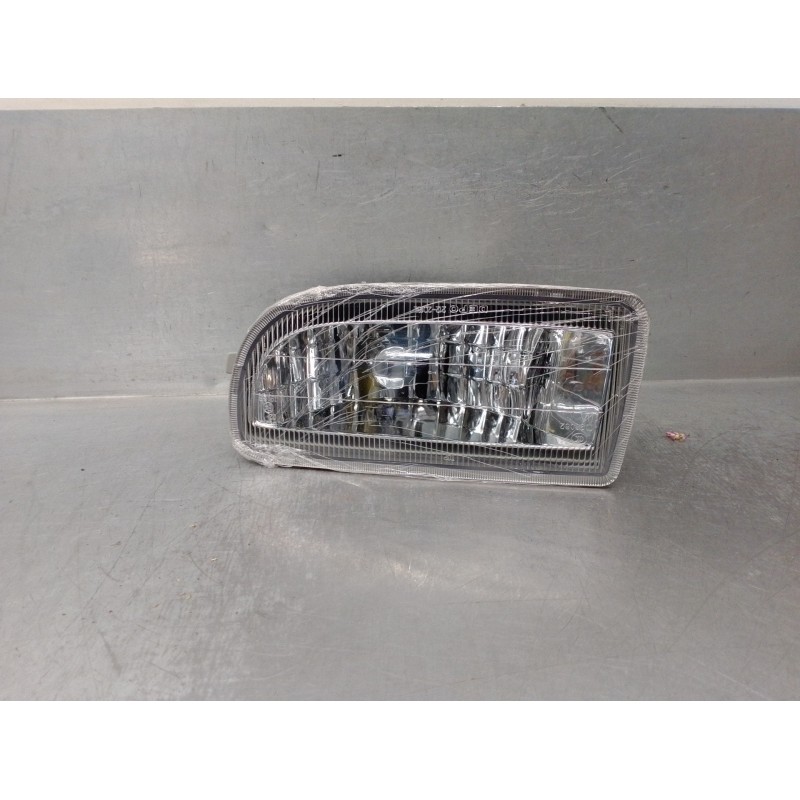 Recambio de faro antiniebla izquierdo para toyota land cruiser (j10) td vx referencia OEM IAM 2122018LAE 13904071 IPARLUX