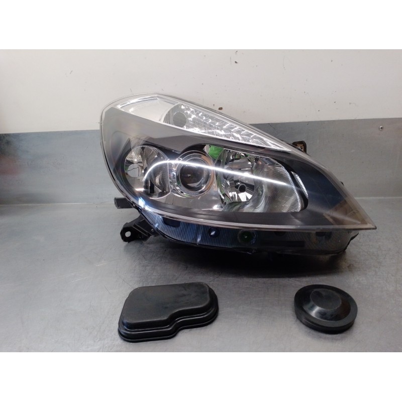 Recambio de faro derecho para renault clio iii 1.6 16v referencia OEM IAM 5511157RLEHM2  