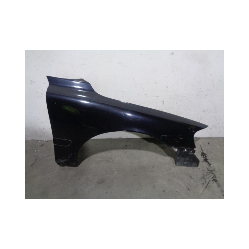 Recambio de aleta delantera derecha para volvo s60 berlina 2.4 diesel cat referencia OEM IAM 30796493 NEGRA 