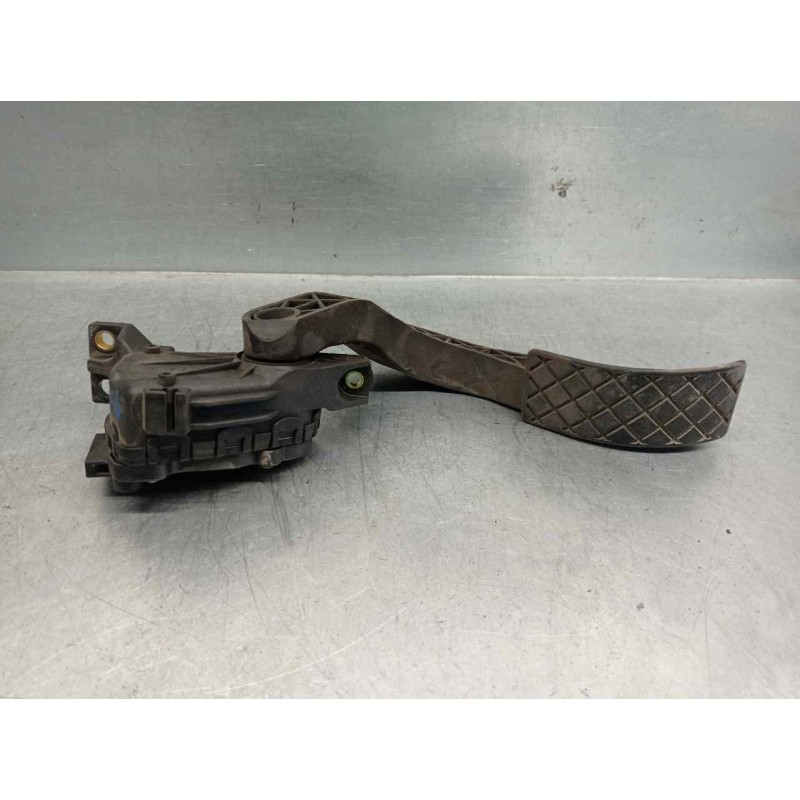 Recambio de potenciometro pedal para audi a6 berlina (4b2) 2.5 tdi referencia OEM IAM 8D1721523  