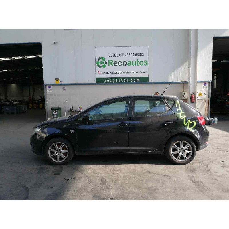 seat ibiza (6j5) del año 2008