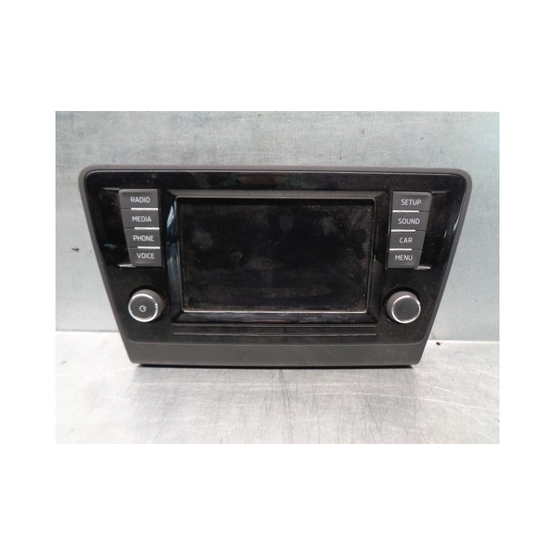 Recambio de pantalla multifuncion para skoda rapid 1.4 16v tsi referencia OEM IAM 5JA919604B  