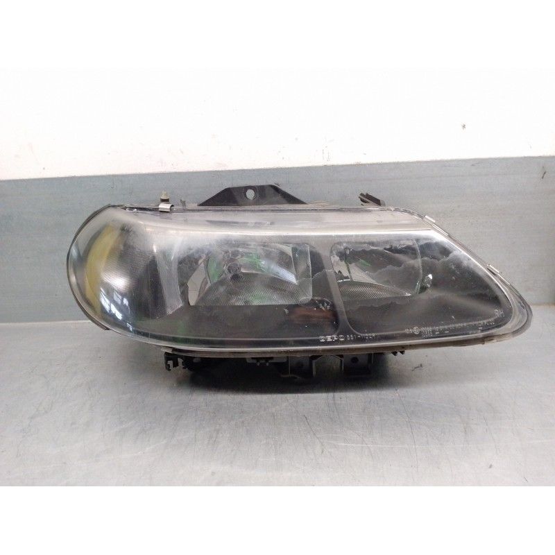 Recambio de faro derecho para renault laguna (b56) 1.6 referencia OEM IAM 7701038264  5 PUERTAS