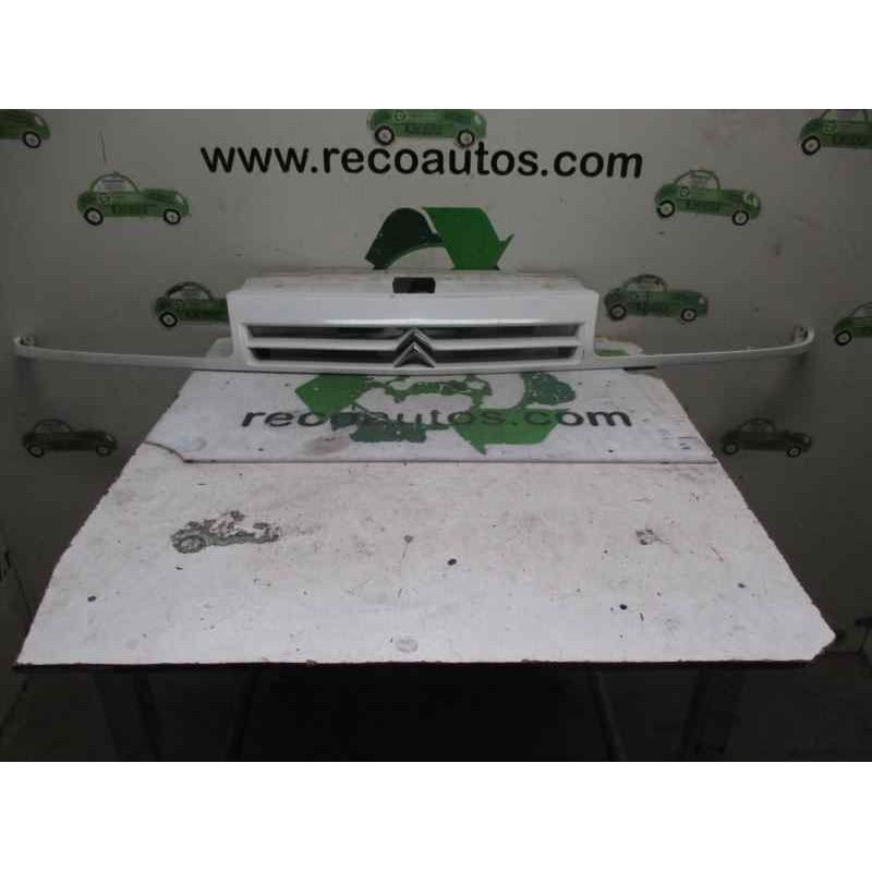 Recambio de rejilla delantera para citroen xantia berlina 1.9 td vsx referencia OEM IAM 7804E8  