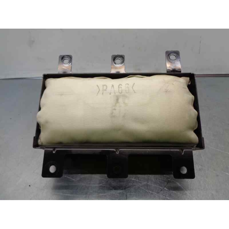 Recambio de airbag delantero derecho para hyundai i30 1.6 cat referencia OEM IAM 845302L000  