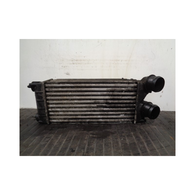 Recambio de intercooler para peugeot 5008 active referencia OEM IAM 9684212480 M144105C VALEO