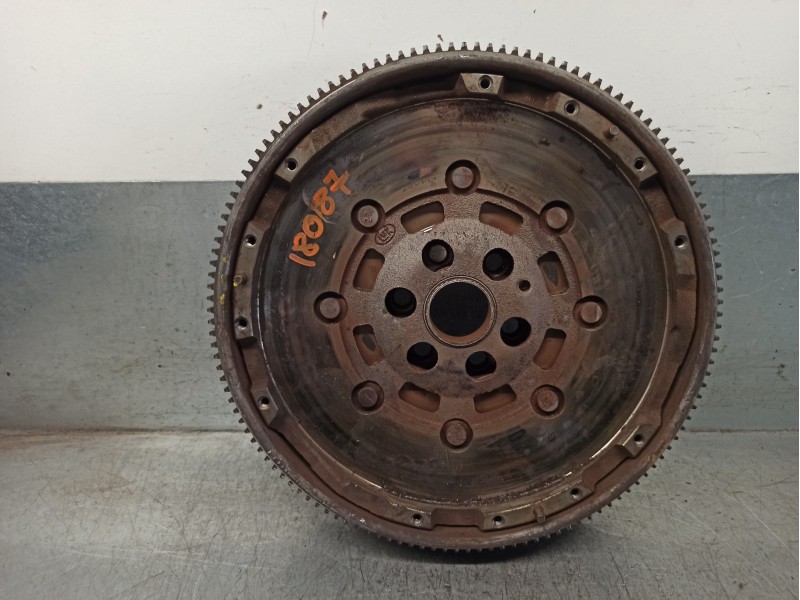Recambio de volante motor para seat toledo (1m2) 1.9 tdi referencia OEM IAM 038105266BC 417001911 