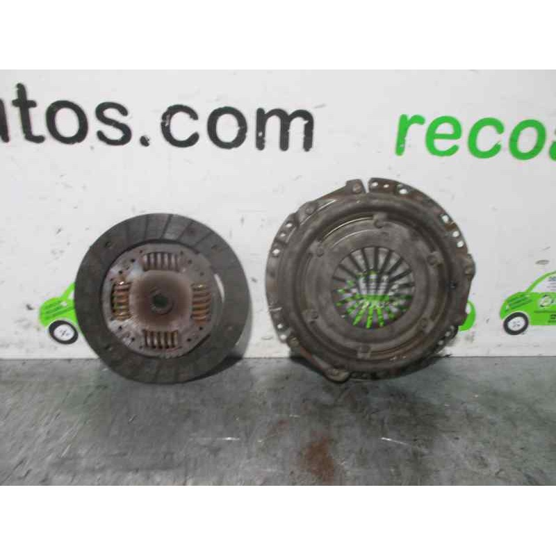 Recambio de kit embrague para lancia lancia y 1.2 cat referencia OEM IAM 3082000822 3082000822 SACHS