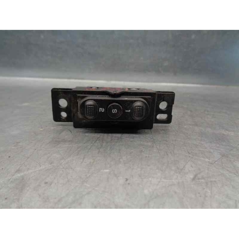 Recambio de mando para chrysler voyager (rg) 2.8 crd grand voyager limited referencia OEM IAM 04685800AA  