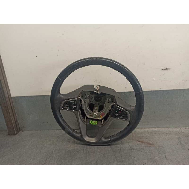 Recambio de volante para hyundai i20 1.2 16v cat referencia OEM IAM 561901J400  