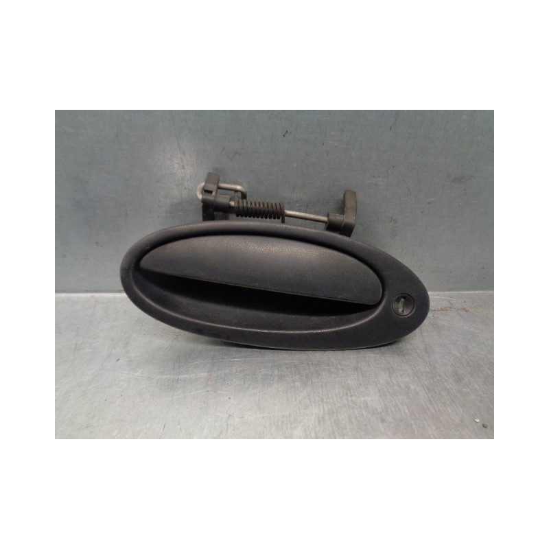 Recambio de maneta exterior delantera izquierda para renault laguna (b56) 1.8 cat referencia OEM IAM 7700821373 