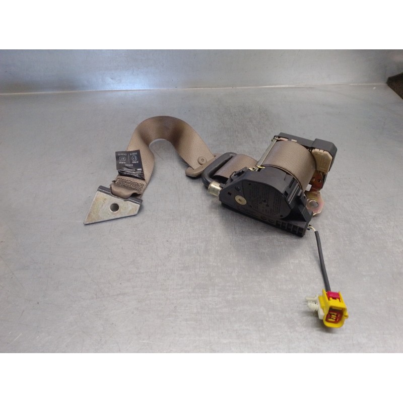 Recambio de cinturon seguridad trasero izquierdo para nissan primera berlina (p11) 1.6 16v cat referencia OEM IAM 4R83F611B69AA 