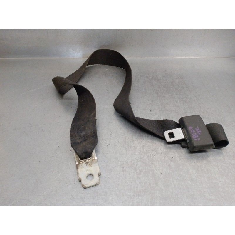 Recambio de cinturon seguridad trasero central para ford ranger (es) 2.5 tdci cat referencia OEM IAM A7144930 4 PUERTAS