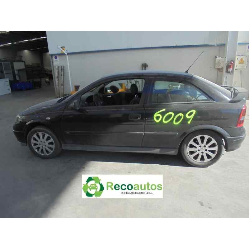 opel astra g berlina del año 2003