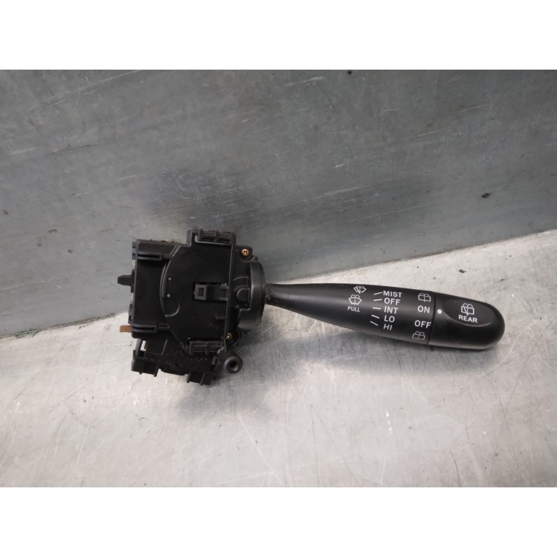 Recambio de mando limpia para toyota yaris (ncp1/nlp1/scp1) 1.3 cat referencia OEM IAM 846520D010  