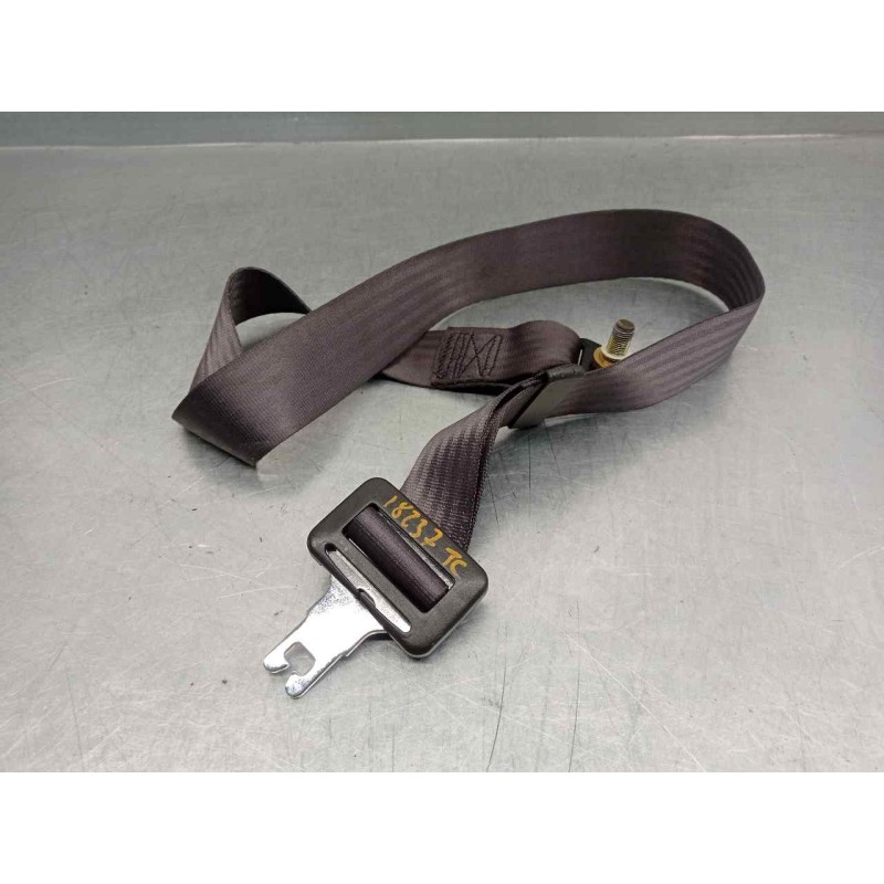 Recambio de cinturon seguridad trasero central para fiat punto berlina (188) 1.9 d elx (i) referencia OEM IAM M7015270999 
