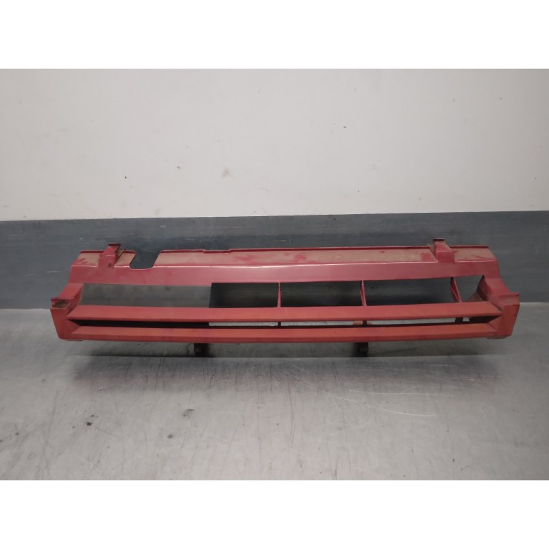 Recambio de rejilla delantera para citroen ax 1.1 referencia OEM IAM 9563352180  