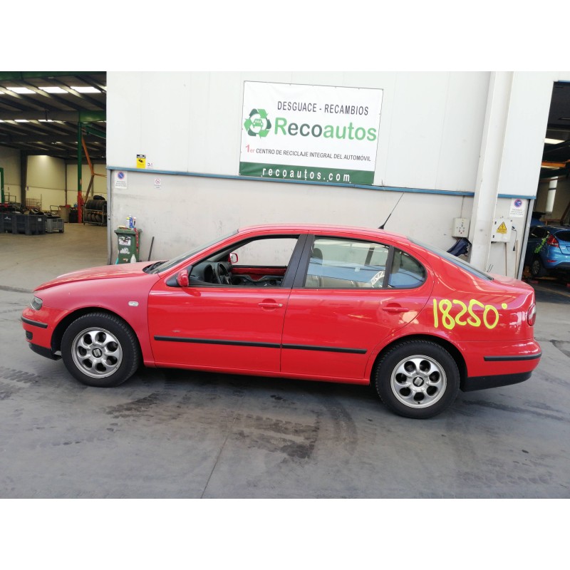 seat toledo (1m2) del año 2000