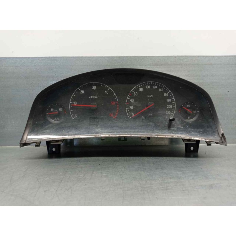 Recambio de cuadro instrumentos para opel vectra c berlina 2.0 dti referencia OEM IAM 09180285WQ 110080123015 VDO