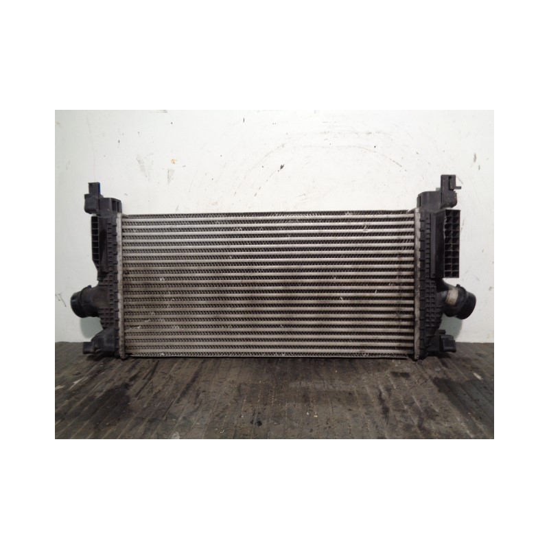 Recambio de intercooler para opel astra j lim. 1.7 16v cdti referencia OEM IAM 13267646 1790A DELPHI