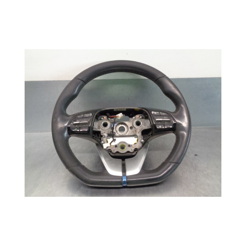 Recambio de volante para hyundai ioniq referencia OEM IAM 56100G2490 56131G2000 