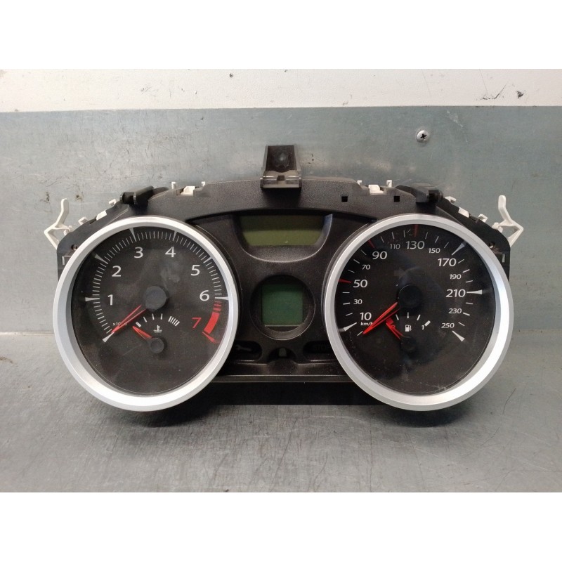 Recambio de cuadro instrumentos para renault megane ii berlina 5p 1.6 16v referencia OEM IAM 8200408790 8200793124 