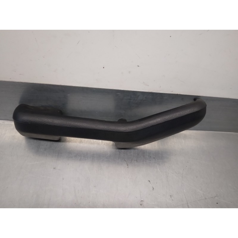 Recambio de maneta interior delantera izquierda para audi 100 berlina (443) 2.2 referencia OEM IAM 441867171B  