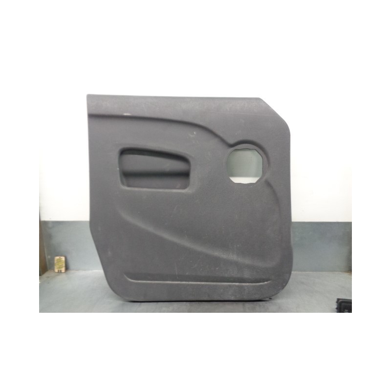 Recambio de guarnecido puerta trasera izquierda para mercedes citan (w415) mixto 1.5 cdi cat referencia OEM IAM 829A08253R  