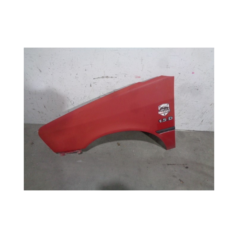 Recambio de aleta delantera izquierda para citroen ax 1.5 diesel referencia OEM IAM 96070966 ROJO 