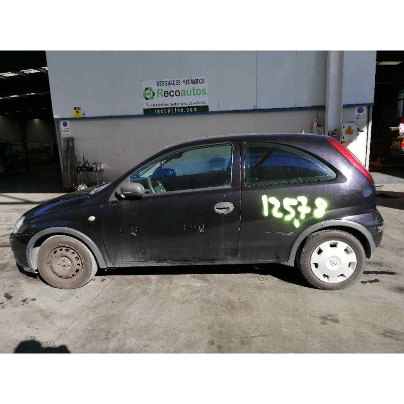 opel corsa c del año 2003