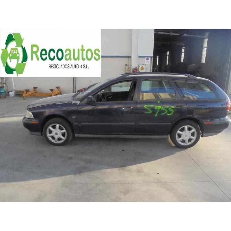 volvo v40 familiar del año 1998