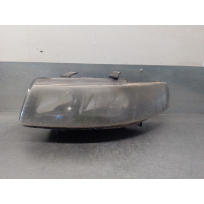 Recambio de faro izquierdo para seat toledo (1m2) 1.9 tdi referencia OEM IAM 1M1941001D 67742691 4 PUERTAS