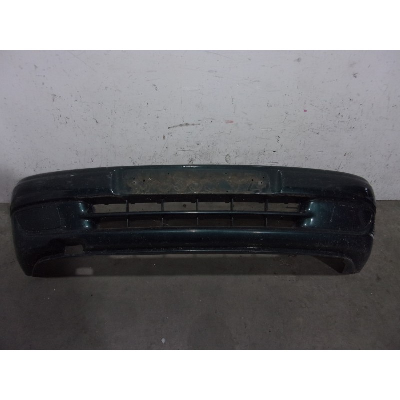 Recambio de paragolpes delantero para citroen saxo 1.1 referencia OEM IAM 7401Y5 VERDE 