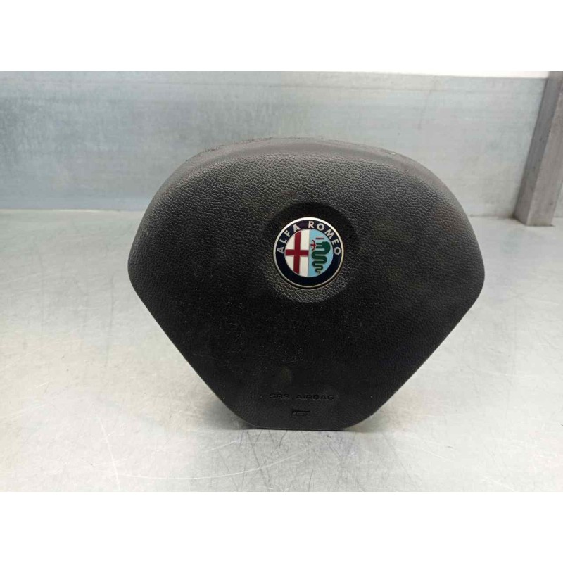 Recambio de airbag delantero izquierdo para alfa romeo mito (145) distinctive referencia OEM IAM 1560884630  