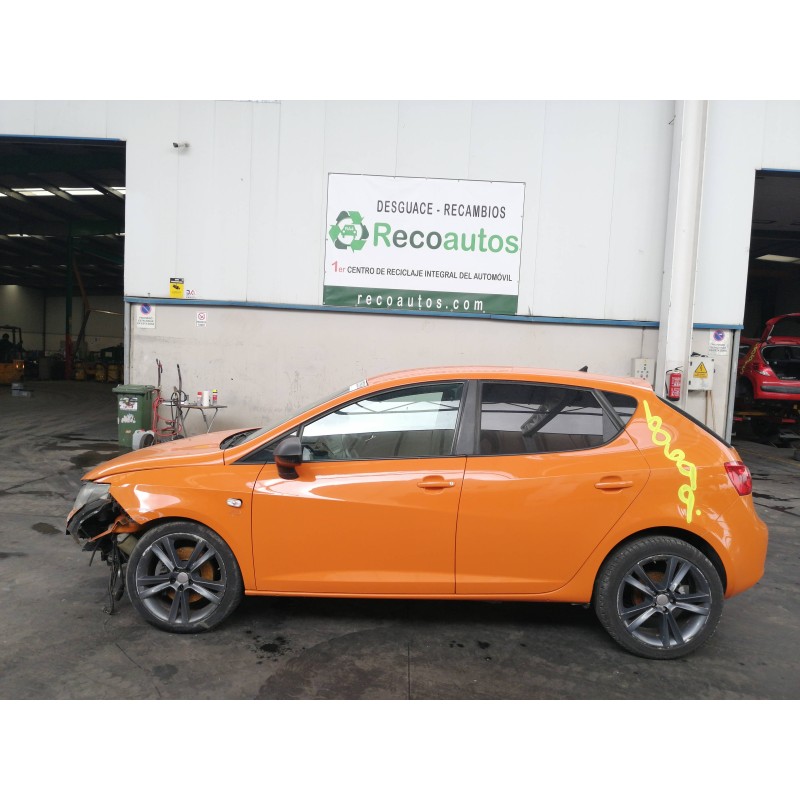 seat ibiza (6j5) del año 2013