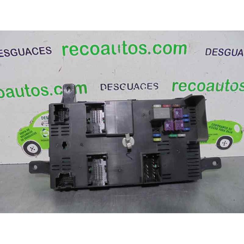 Recambio de caja reles / fusibles para kia carnival 2.9 crdi cat referencia OEM IAM 919584D080  