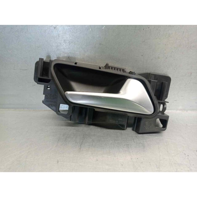 Recambio de maneta interior delantera derecha para peugeot 208 (p2) allure referencia OEM IAM 98201552VV5PUERTAS  