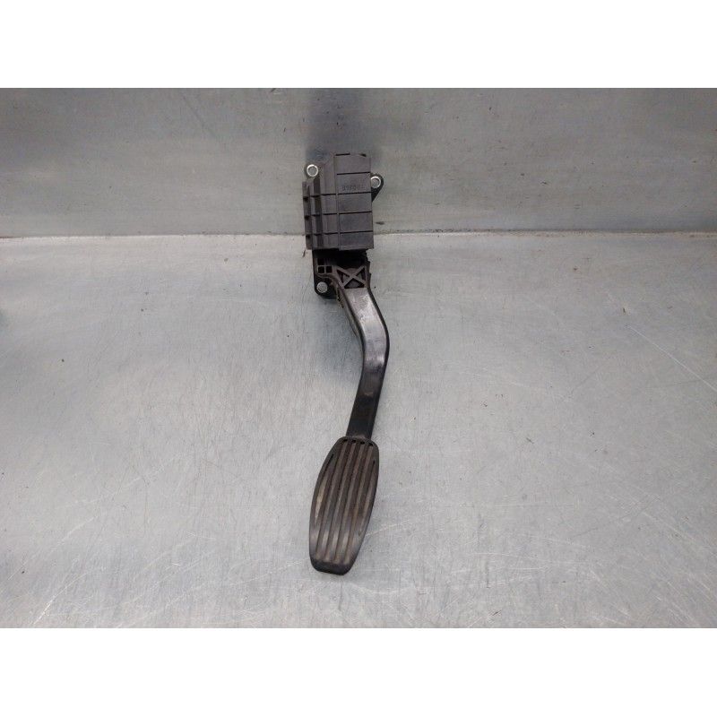 Recambio de potenciometro pedal para ford ka (ccu) 1.2 8v cat referencia OEM IAM 1582729  