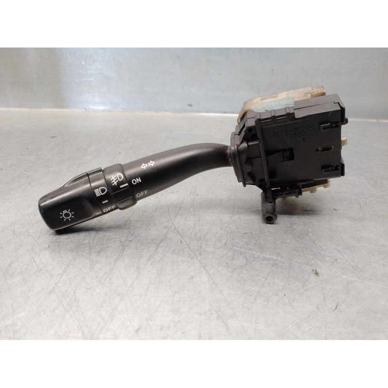 Recambio de mando luces para toyota previa (r30) 2.0 turbodiesel cat referencia OEM IAM 173650  