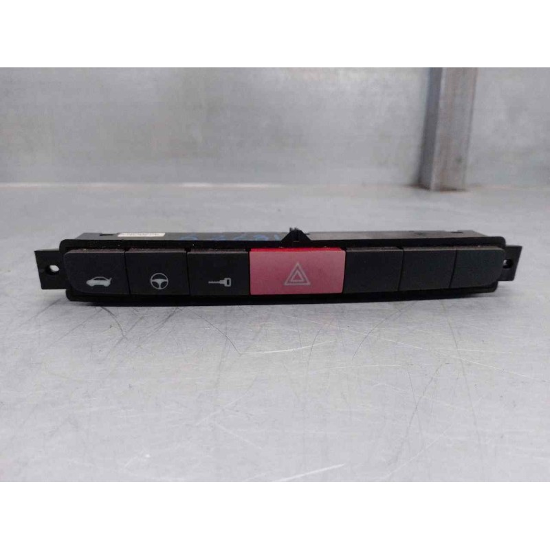 Recambio de warning para fiat grande punto (199) 1.3 16v jtd cat referencia OEM IAM 735383233 61041800 